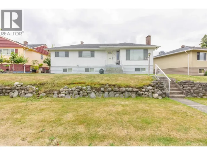 4810 FAIRLAWN DRIVE, Burnaby