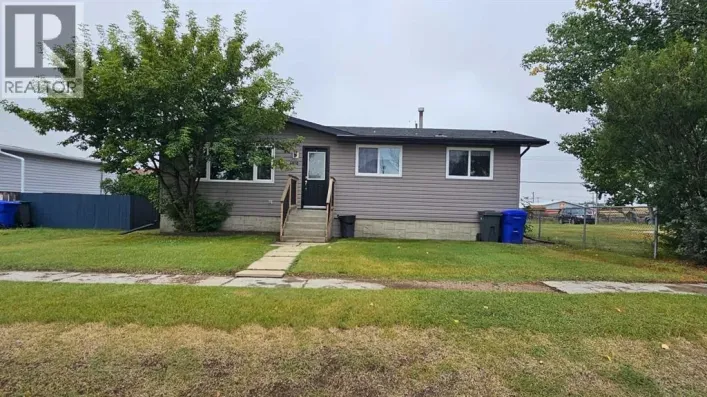 4810 Windsor Avenue, Coronation