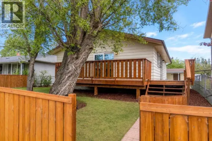 4811 47 Street, Rocky Mountain House