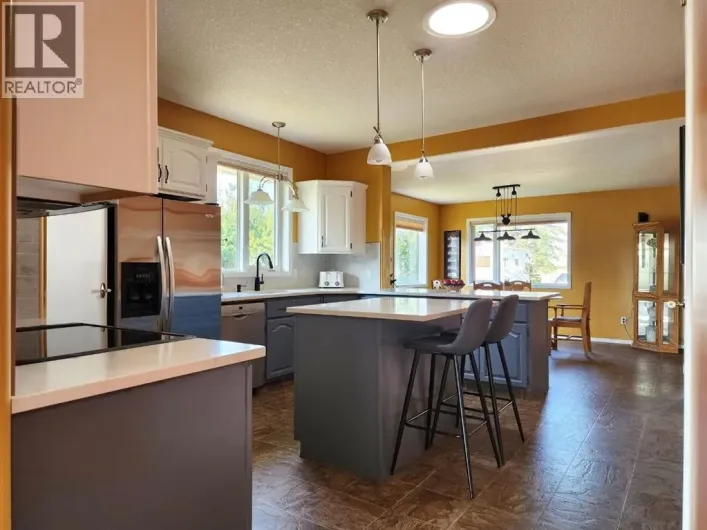 4813 4 Street W, Claresholm