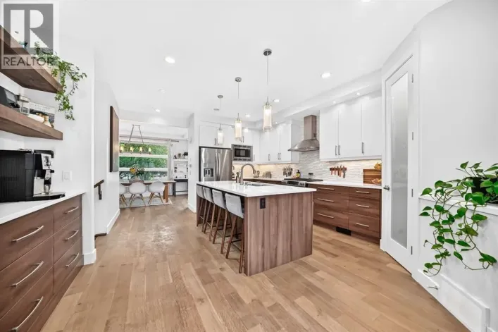 4817 20 Avenue NW, Calgary