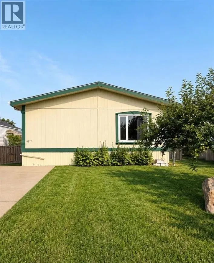 4817 6 Street, Coalhurst