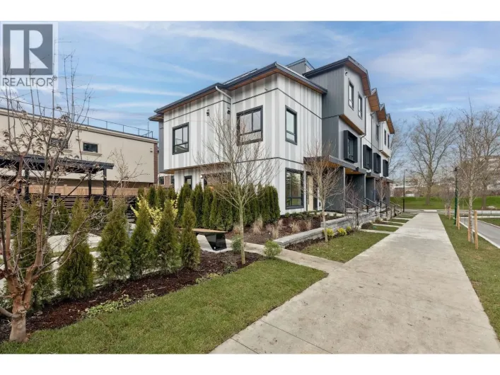4817 LAUREL STREET, Vancouver