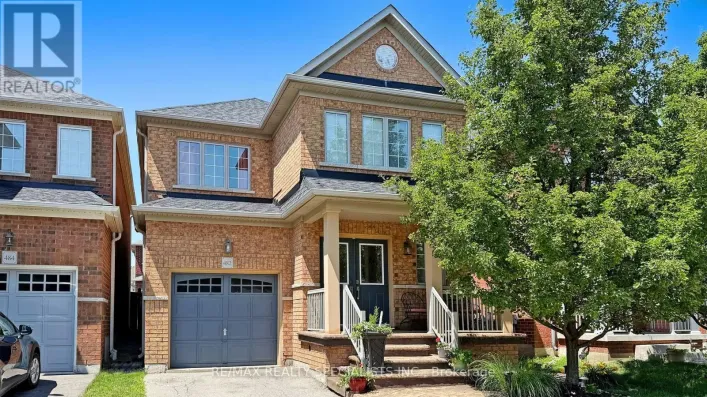 482 GRANT WAY, Milton