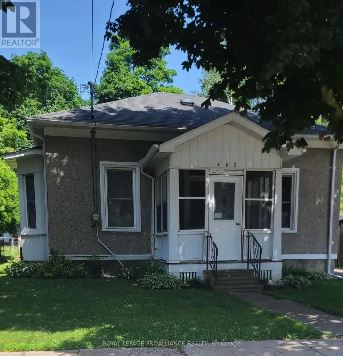 482 JAMES STREET W, Prescott