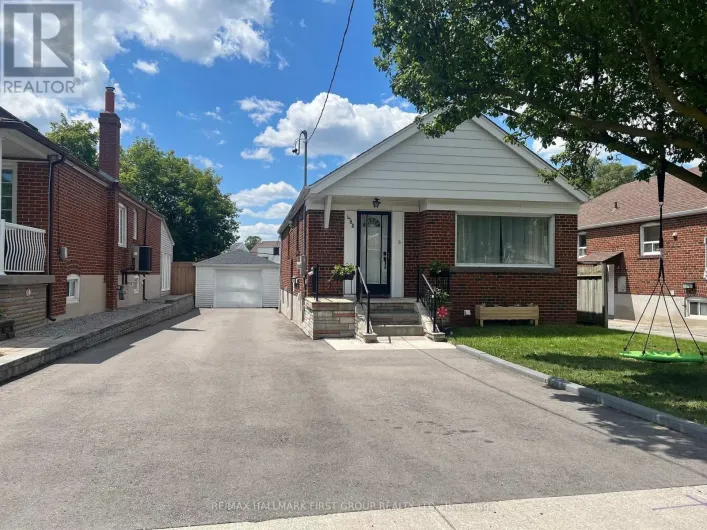 482 WARDEN AVENUE, Toronto
