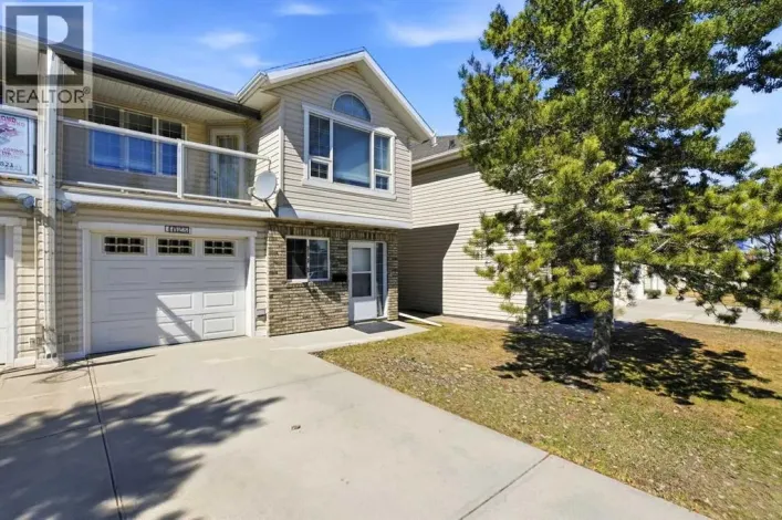4823 45 Avenue, Innisfail