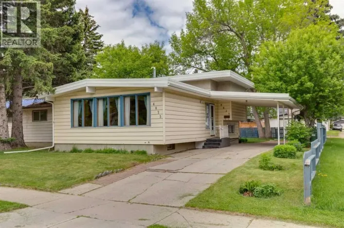 4823 Brisebois Drive NW, Calgary