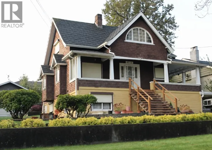 4826 BUXTON STREET, Burnaby