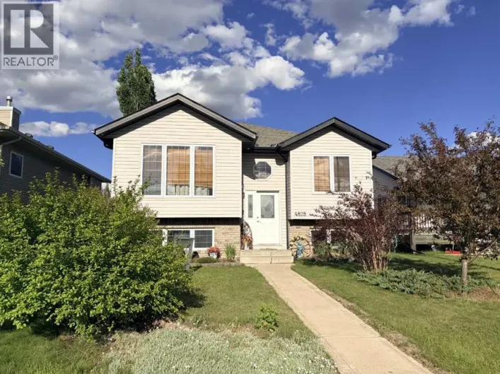 4828 56 Avenue, Innisfail