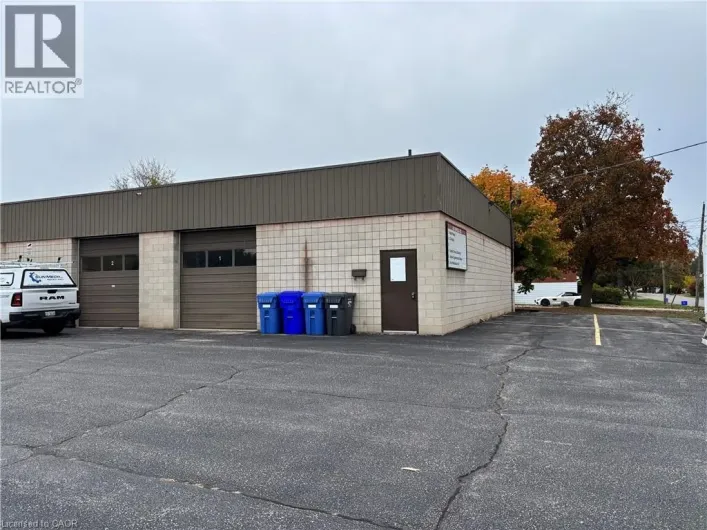 483 ENFIELD Road Unit# 3, Burlington