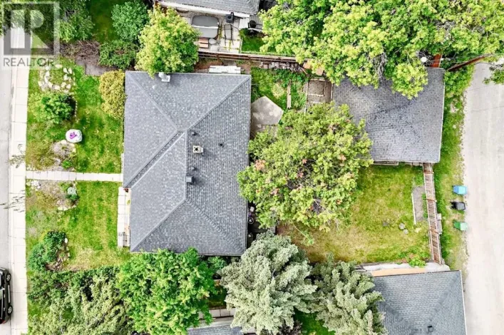 4832 Worcester Drive SW, Calgary