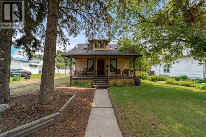 4833 54 Street, Camrose