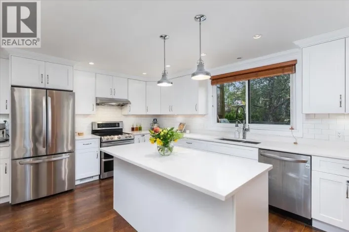 4833 LANARK STREET, Vancouver