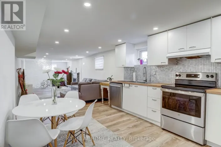 484 KELVEDON MEWS, Mississauga