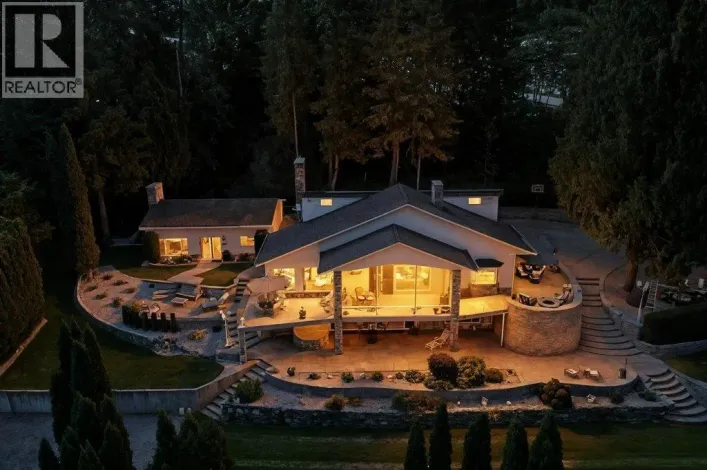 4842 SUNNYBRAE CANOE POINT Road, Tappen