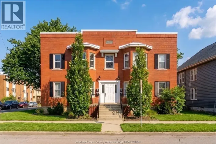 485 LOUIS AVENUE, Windsor