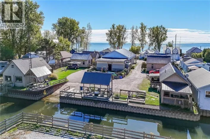 48-50 ERIE Boulevard, Long Point