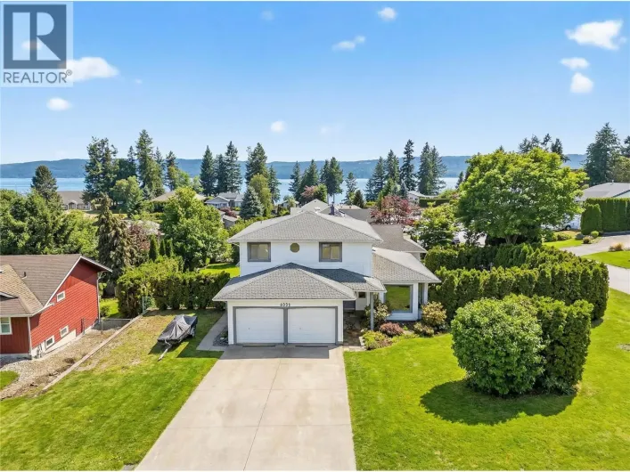 4851 13 Street NE, Salmon Arm