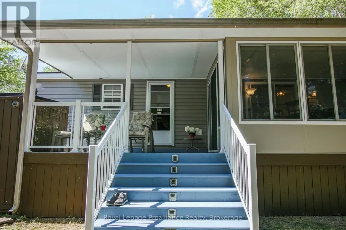 486 CTY RD 18 - 5 COVE BAY LANE, Prince Edward County