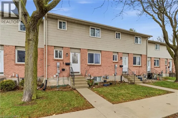 486 SPRINGBANK Avenue N Unit# 4, Woodstock
