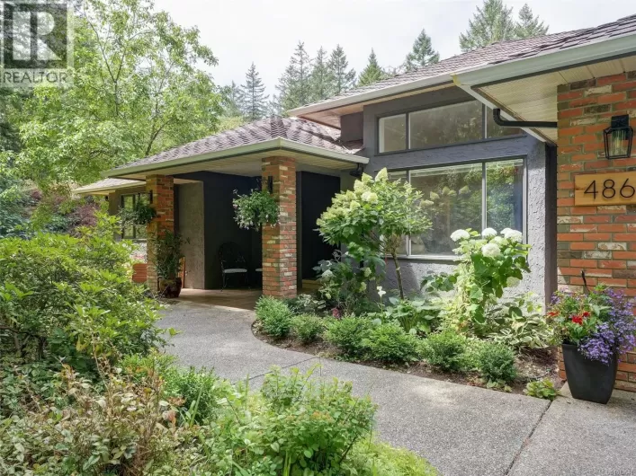 4860 Excelsior Rd, Saanich