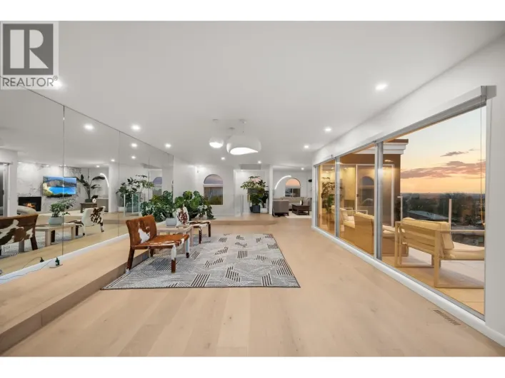 4863 CAMBRIDGE STREET, Burnaby