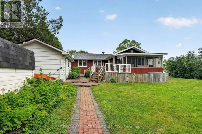 House for sale: 4868 COUNTY RD 20 ROAD, South Glengarry