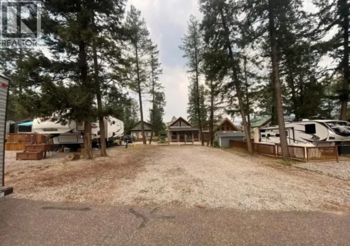 4868 RIVERVIEW Drive Unit# Lot 89, Edgewater