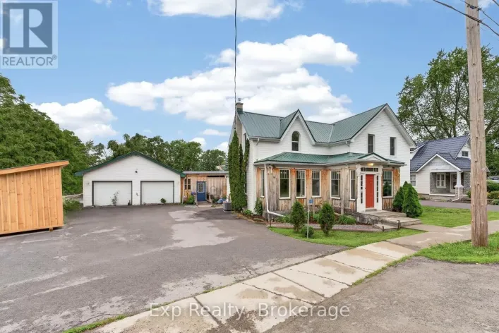 487 CANNIFTON RD ROAD N, Belleville