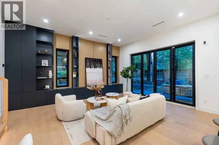 487 E 31ST AVENUE, Vancouver