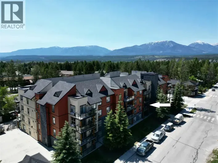 4874 STANLEY Street Unit# 205, Radium Hot Springs
