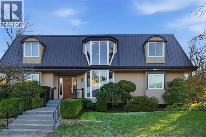 488 GLENBROOK STREET, New Westminster