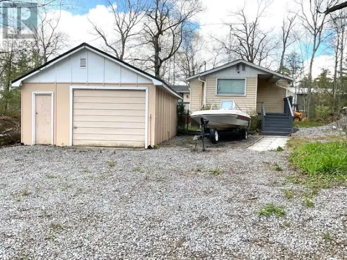 488 KENNEDY DRIVE, Trent Lakes