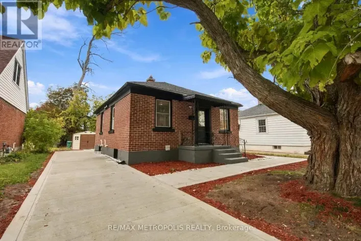 488 MCKELLAR STREET, Peterborough