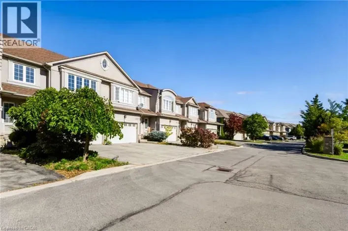 488 STONEHENGE Drive, Ancaster