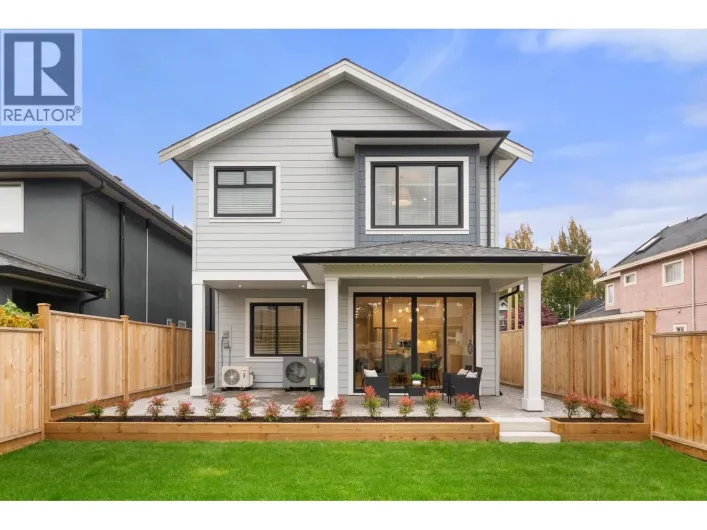 4880 GARRY STREET, Richmond