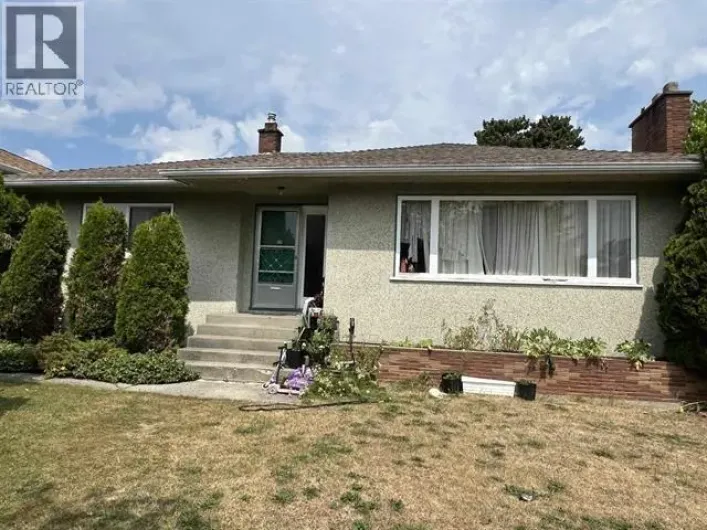4881 HIGHLAWN DRIVE, Burnaby