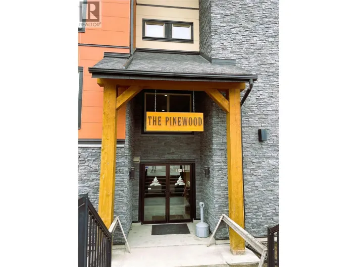 4884 Stanley Street Unit# 407, Radium Hot Springs