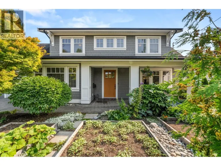 4896 12 AVENUE, Delta