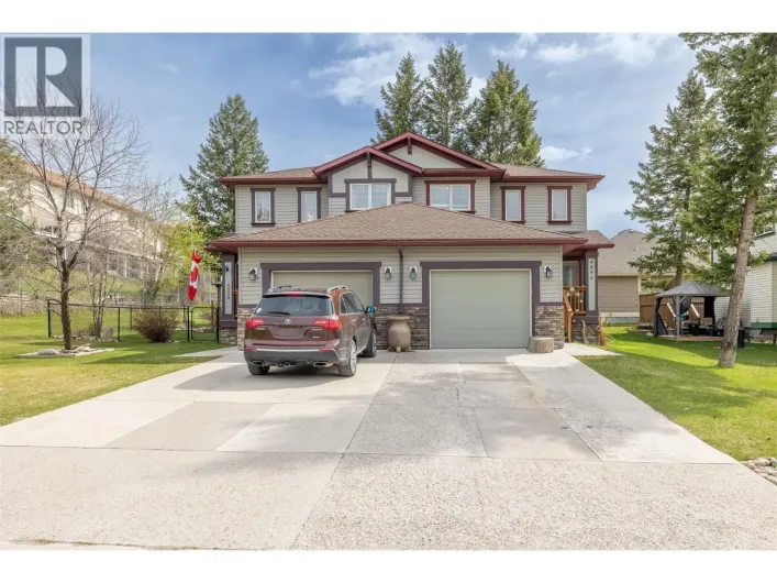 4896 Ridge Road, Radium Hot Springs