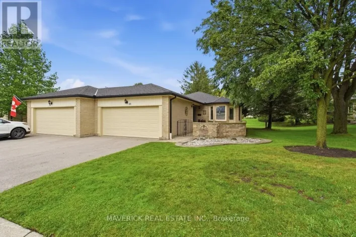 49 - 163 PINE VALLEY DRIVE, London South