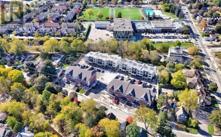 49 - 31 MILL STREET, Kitchener