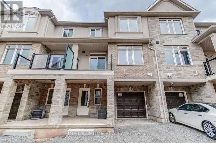 49 - 40 ZINFANDEL DRIVE, Hamilton