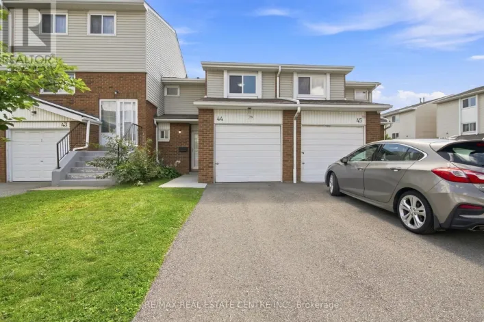 49 - 44 FRANKLIN COURT, Brampton