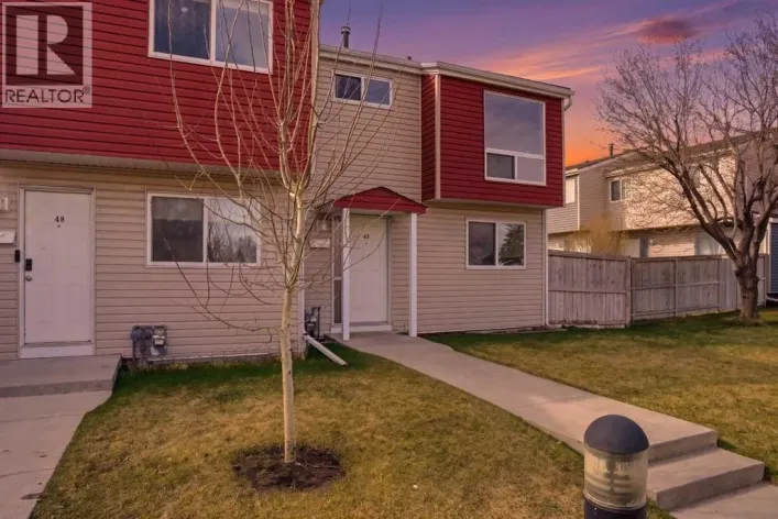49, 5425 PENSACOLA Crescent SE, Calgary