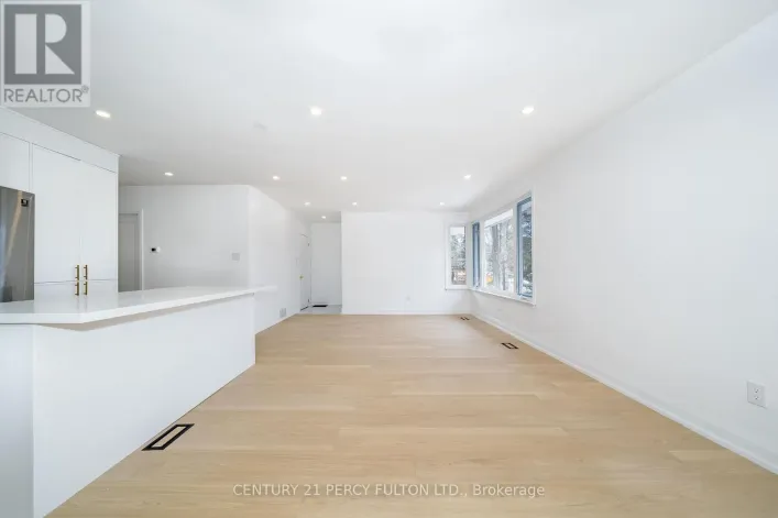 49 AMIENS ROAD, Toronto