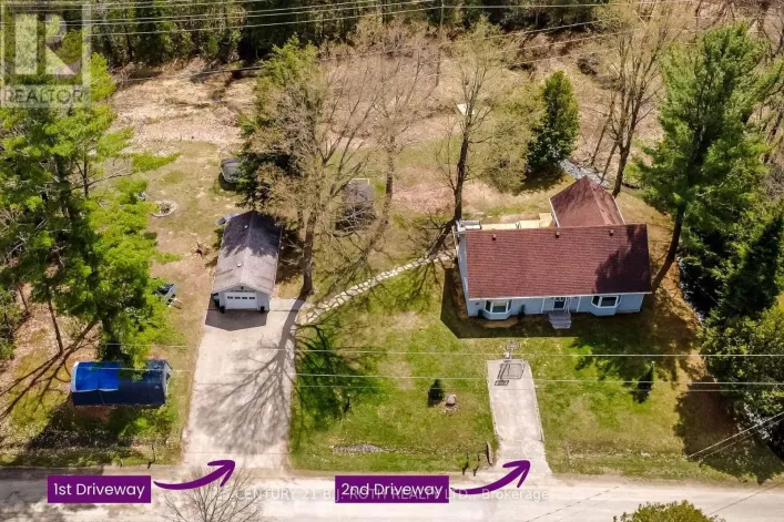49 BECKETTS SIDE ROAD, Tay