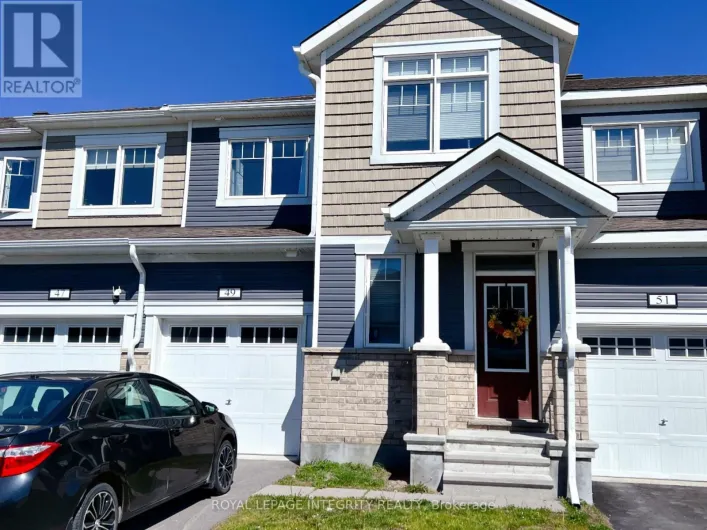 49 BERMONDSEY WAY, Ottawa