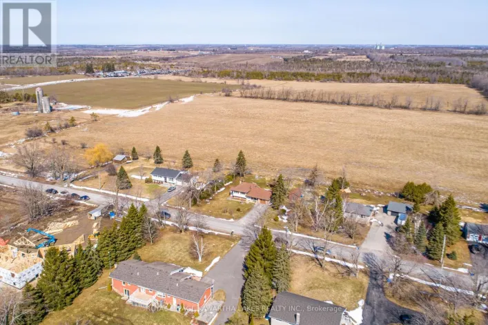 49 CRESSWELL ROAD, Kawartha Lakes